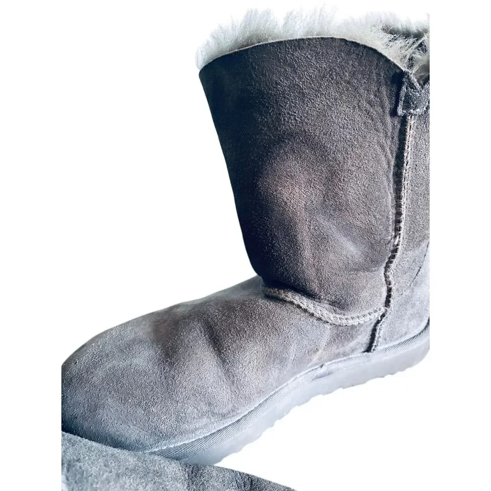 UGG Bailey Button II Gray Sheepskin Suede Boots Women's US 8 Winter Fur Lined